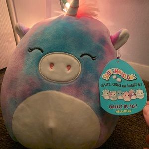 Unicorn Squishmallow 8 Inch (Aurora)